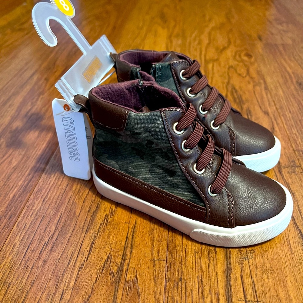 Gymboree Camo toddler high tops size 8